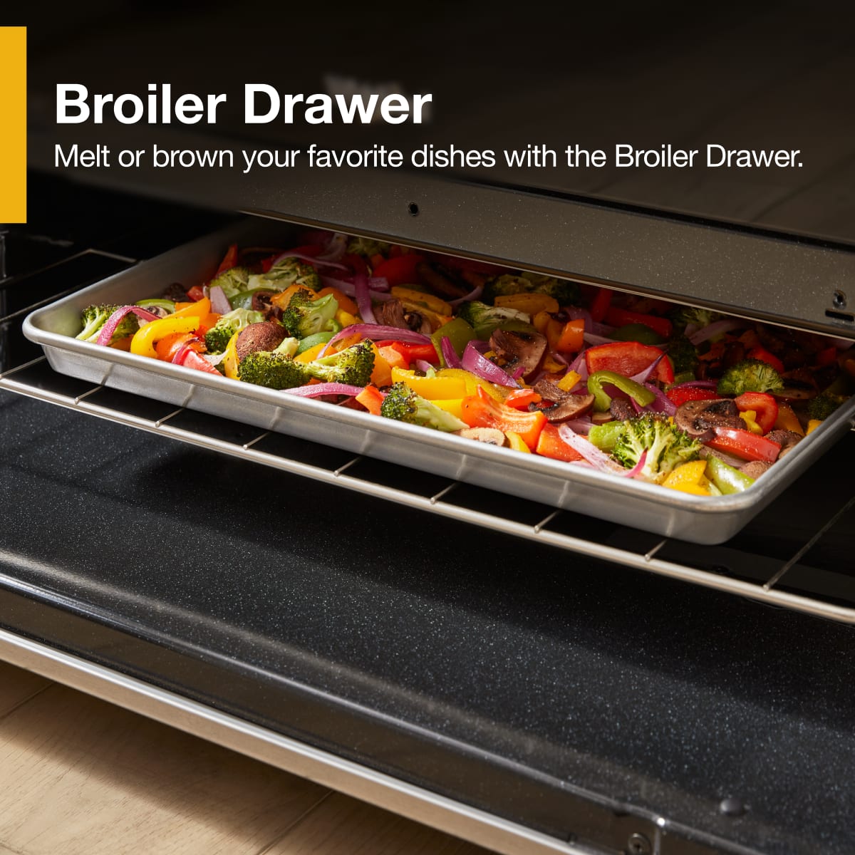 Whirlpool 30" Freestanding Gas Range w/ Broiler Drawer 5.1 cu. ft WFG320M0MS - Image 9