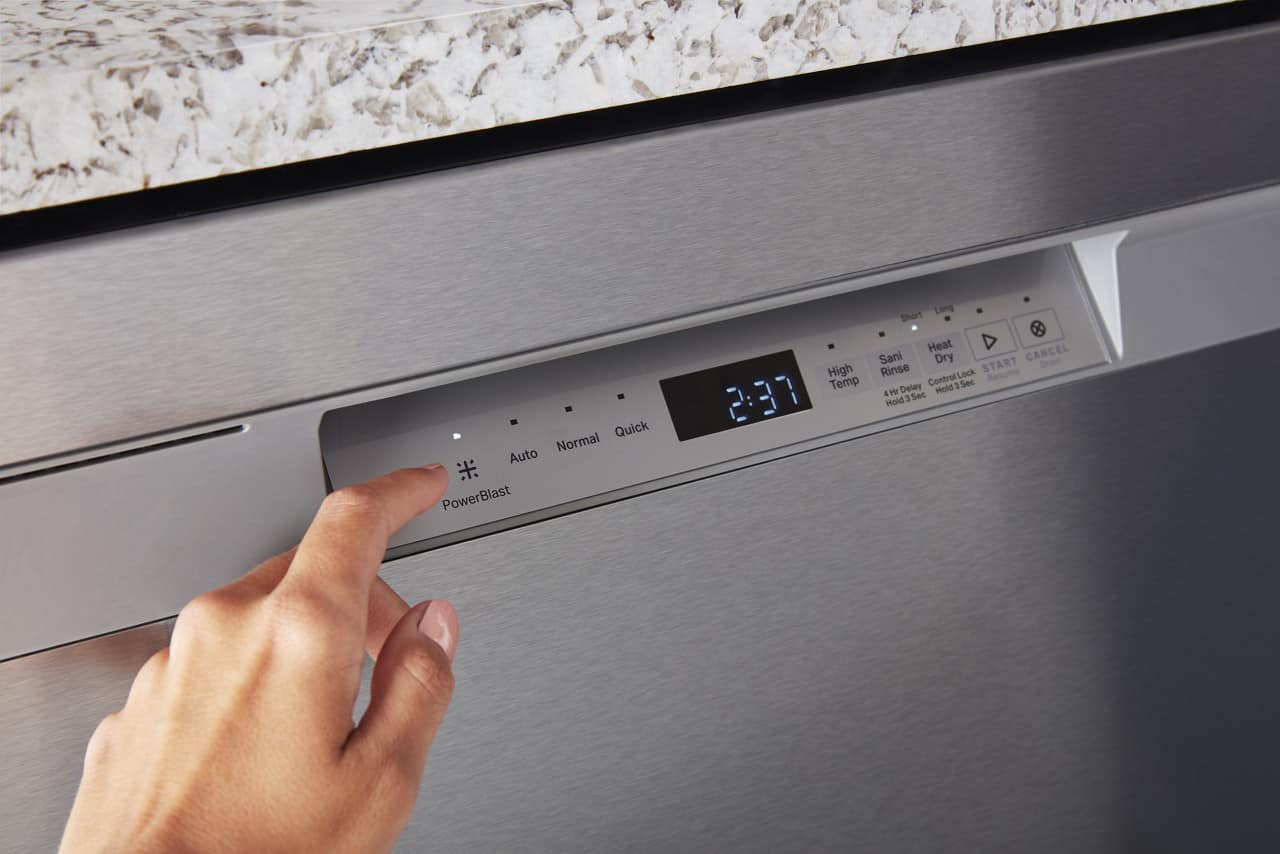 Maytag 24" Built-In Front Control 50 dBA Dishwasher Stainless Steel MDB4949SKZ - Image 9