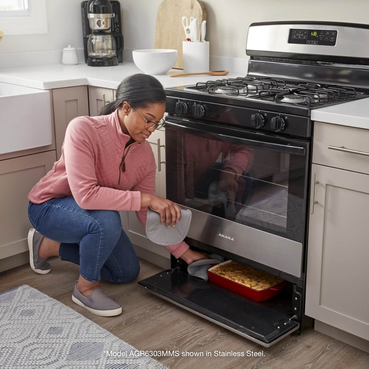 Amana 30" Freestanding Gas Range 5.1 cu. ft AGR6303MMW - Image 9