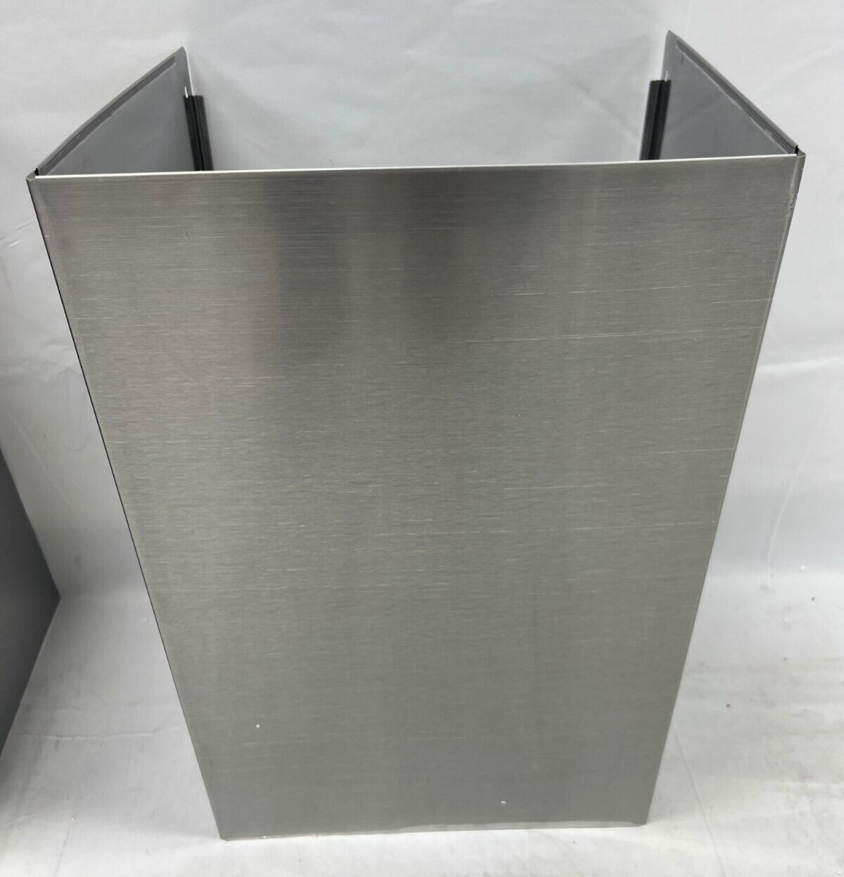 Samsung NK36CB700WCG/AA 30" Range Hood w/ WiFi & Bluetooth, Gray