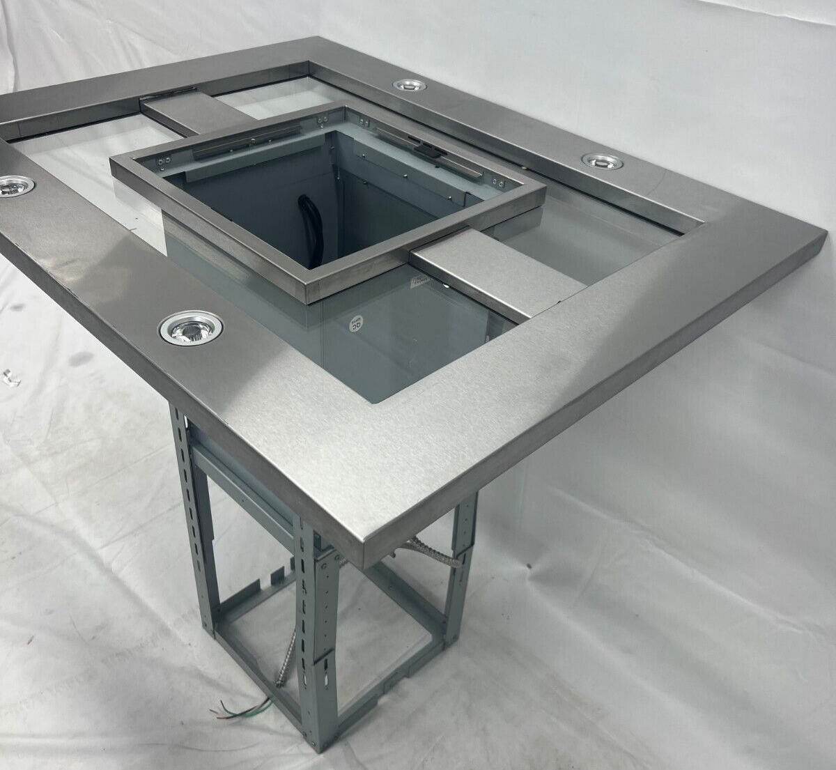 Zephyr Modena 36" 600 CFM Island Mount Range Hood w/ LED Light SS - ZMD-M90AS