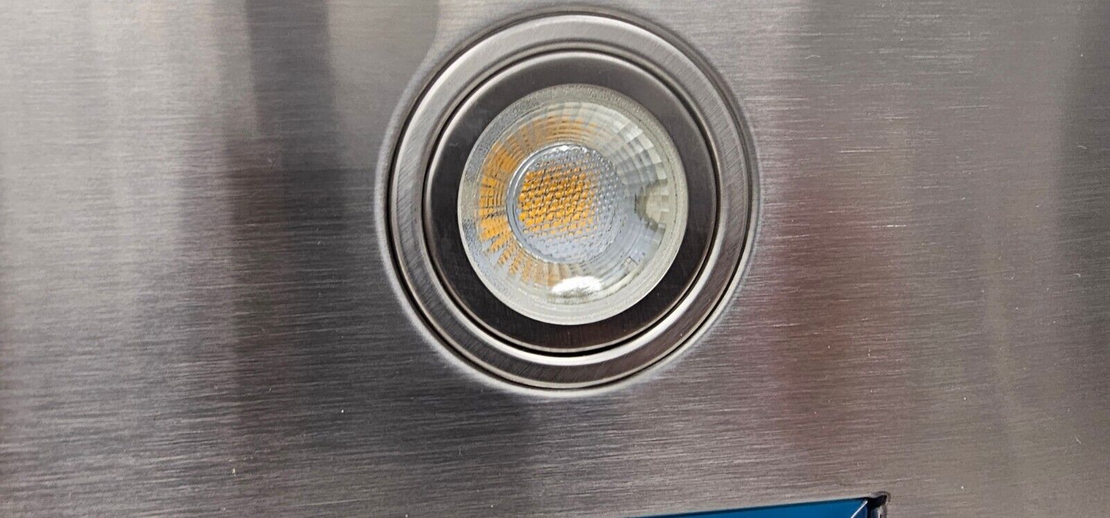 Windster WS-62N30SS 30" Convertible Range Hood - Stainless Steel/Glass