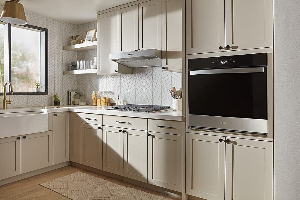 Whirlpool WOES5030LZ 30" 5.0 Cu. Ft. Single Built-In Convection Wall Oven WiFi  - Image 6
