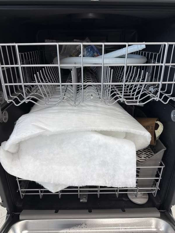 Whirlpool 24" Built-In Dishwasher w/ Boost Cycle Stainless Steel WDT540HAMZ - Assessment Photo 10