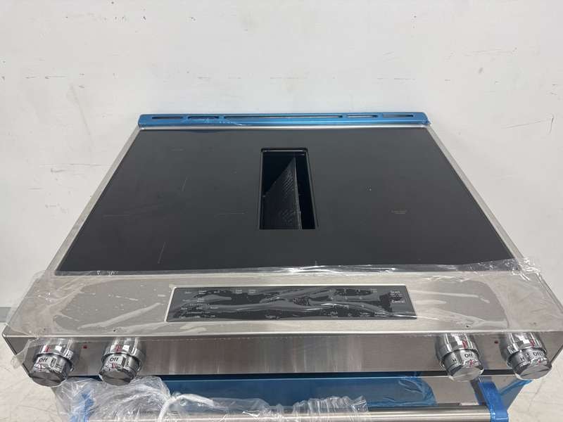 KitchenAid Slide-In Electric Downdraft Range 6.4 Cu. Ft Convection KSEG950ESS - Assessment Photo 10