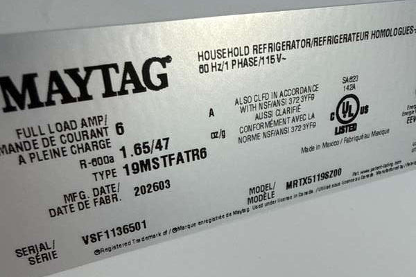 Maytag 30" Top Freezer Garage Ready Refrigerator 19 cu. ft Stainless MRTX5119SZ - Assessment Photo 11