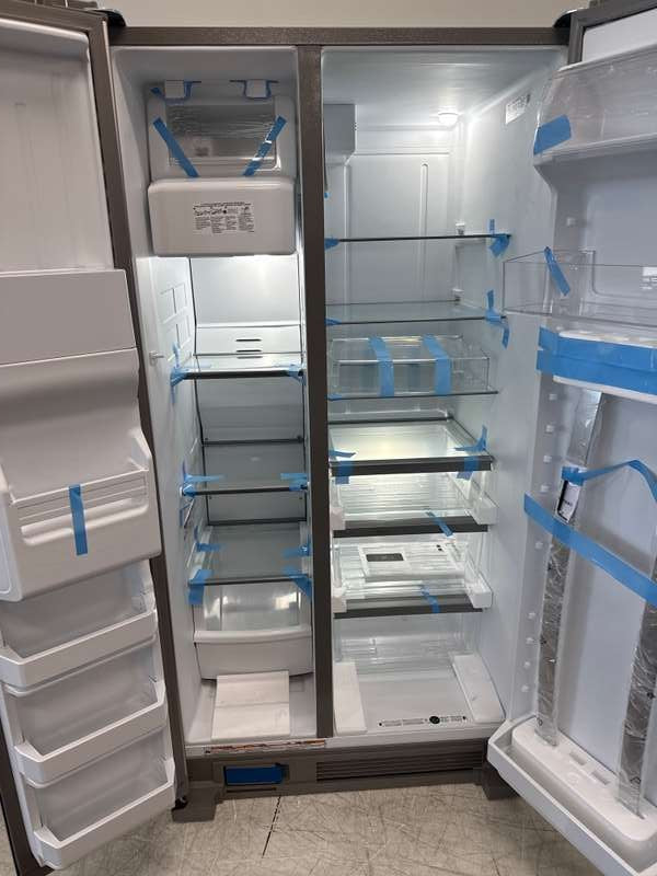 Whirlpool 36" Side-by-Side Refrigerator 25 cu. ft Stainless Steel WRS325SDHZ - Assessment Photo 11