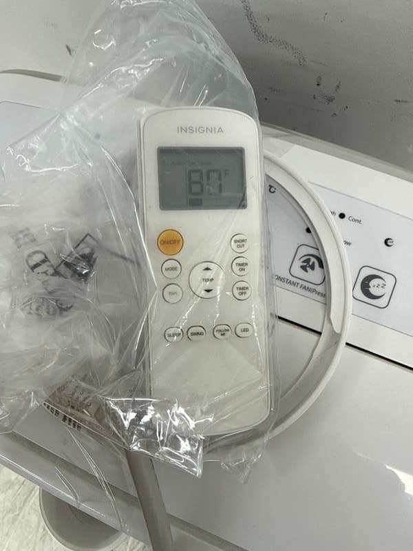 Insignia 250 Sq. Ft. 6,000 BTU Portable Air Conditioner - White NS-AC06PWH1 - Assessment Photo 11