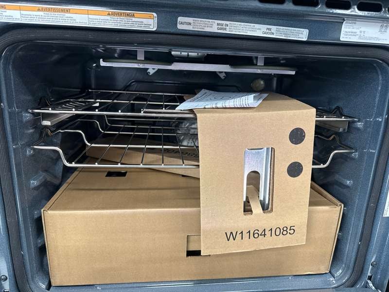 KitchenAid 30" Slide-In Gas Range 5.0 cu. ft Smart Convection KSGS530SPS - Assessment Photo 11