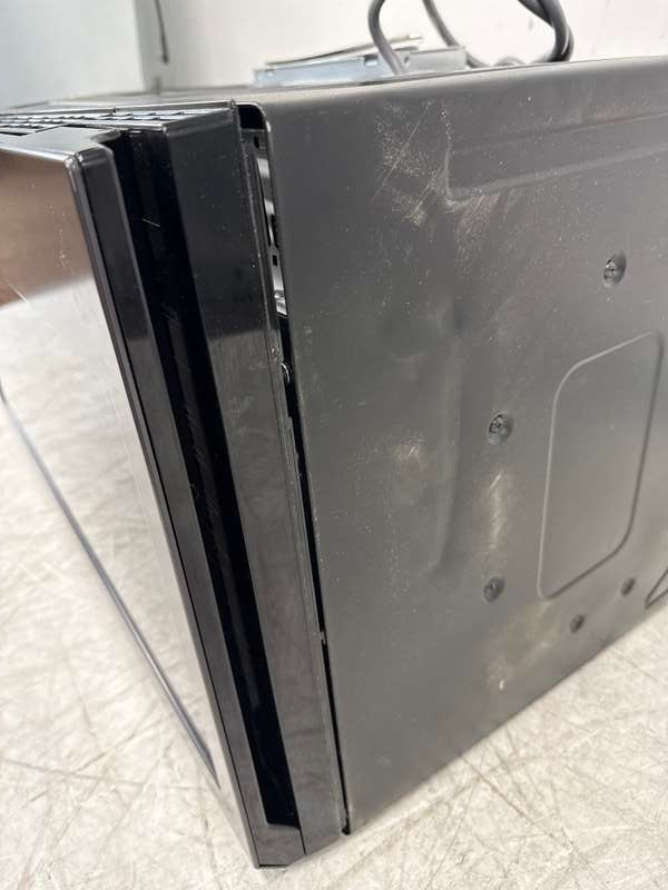 Samsung Over-the-Range 400 CFM Microwave Hood 2.1 Cu. Ft ME21DG6300MTAA - Assessment Photo 11