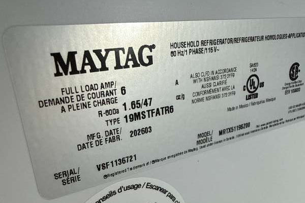 Maytag 30" Garage Ready Top Freezer Refrigerator 19 cu. ft MRTX5119SZ - Assessment Photo 12