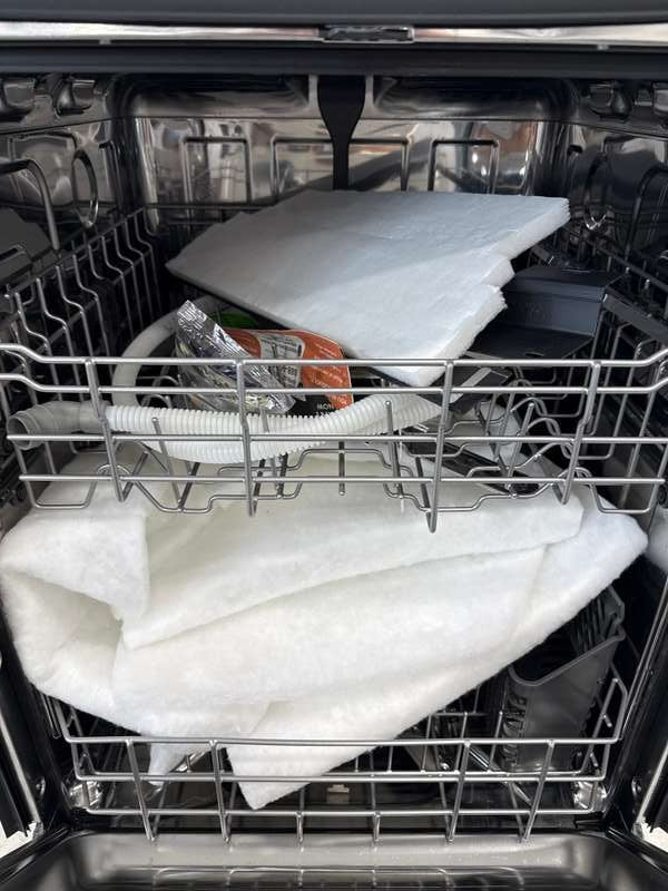 Maytag 24" Built-In Front Control 50 dBA Dishwasher Stainless Steel MDB4949SKZ - Assessment Photo 12