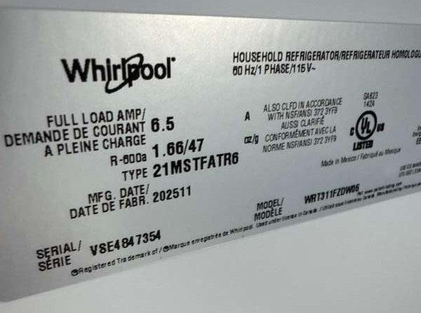 Whirlpool 33" Top Freezer Refrigerator White 21 cu. ft WRT311FZDW - Assessment Photo 12