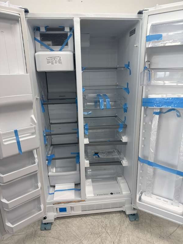 Whirlpool 36" Side-by-Side Refrigerator 25 cu. ft WRS325SDHW - Assessment Photo 12