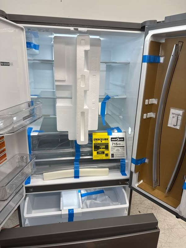 Whirlpool 36" French Door Refrigerator Ice maker 30 cu. ft Stainless WRFF3536SZ - Assessment Photo 12