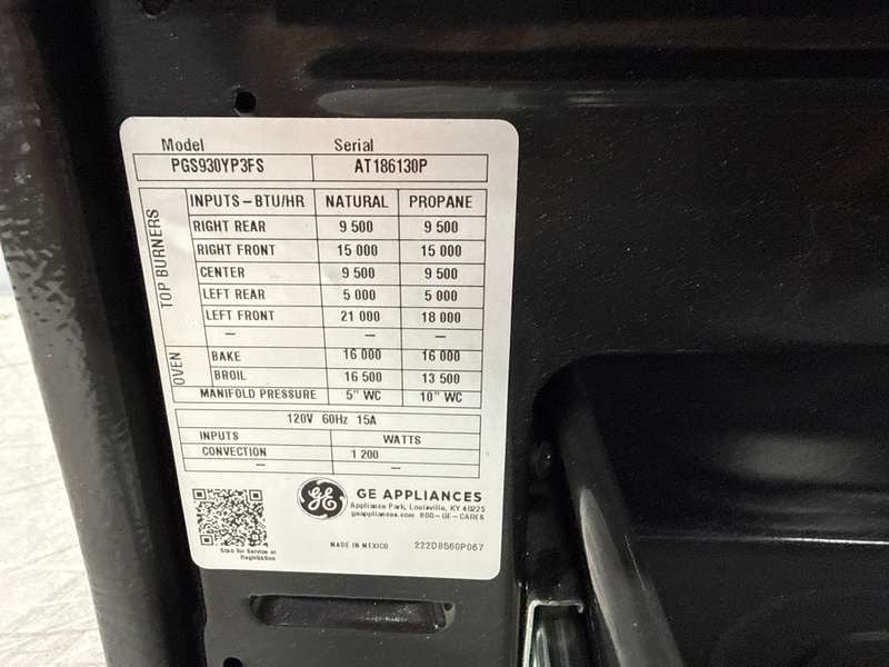 GE Profile 30" Slide-In Built-In Gas Convection Range 5.6 Cu. Ft PGS930YPFS - Assessment Photo 12