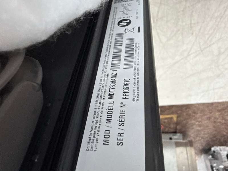 Whirlpool 24" Dishwasher w/ 3rd Rack Stainless Steel WDT730HAMZ - Assessment Photo 12