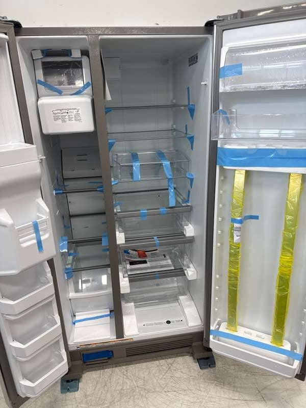 Whirlpool 33" Side-by-Side Refrigerator 21 cu. ft Stainless Steel WRS321SDHZ - Assessment Photo 12