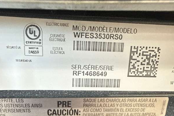 Whirlpool 30" Freestanding Electric Range w/ Self Clean 5.3 cu. ft WFES3530RS - Assessment Photo 12
