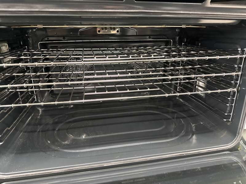 Frigidaire Professional 36" Electric Range 4.4 Cu Ft Convection PCFD3670AF - Assessment Photo 12