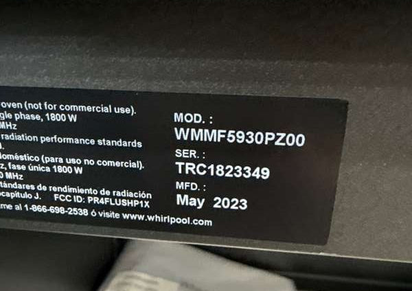 Whirlpool Flush Over-the-Range 300 CFM Microwave 1.1 Cu. Ft WMMF5930PZ - Assessment Photo 13