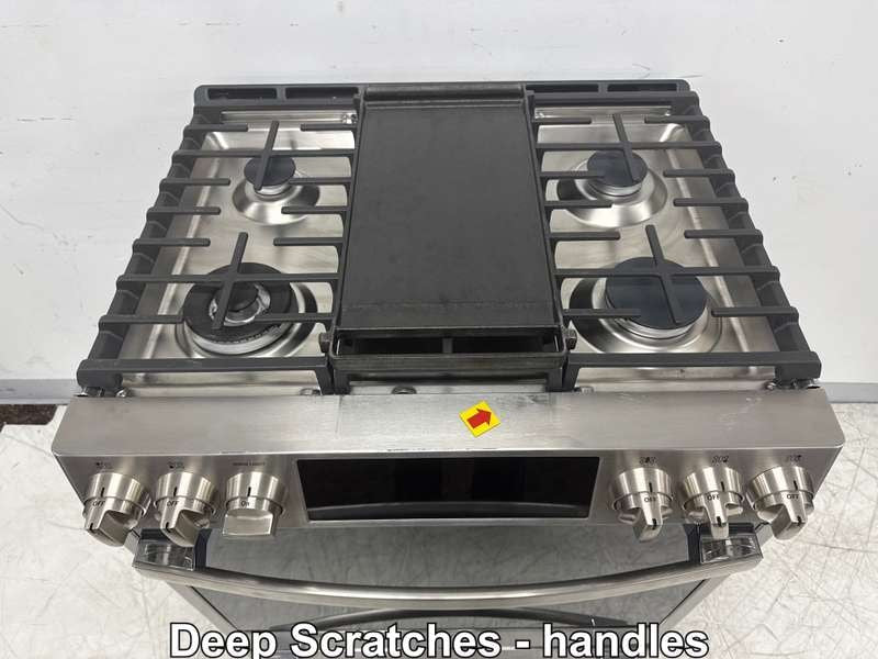 GE Profile 30" Slide-In Built-In Gas Convection Range 5.6 Cu. Ft PGS930YPFS - Assessment Photo 14