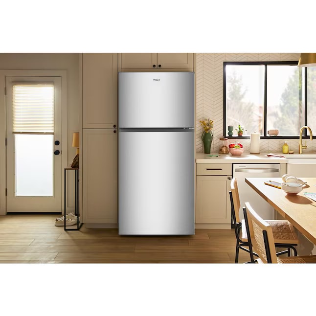 Whirlpool 30" Top Freezer Refrigerator 19.3 cu. ft Black WRTX3019SB - Assessment Photo 5