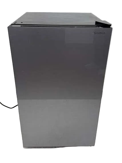 Insignia 4.4 Cu. Ft Mini Fridge w/ Glass Door Gray NS-CF44GD3 - Assessment Photo 6