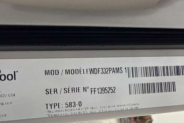 Whirlpool Built-In Dishwasher Stainless Steel WDF332PAMS - Assessment Photo 6