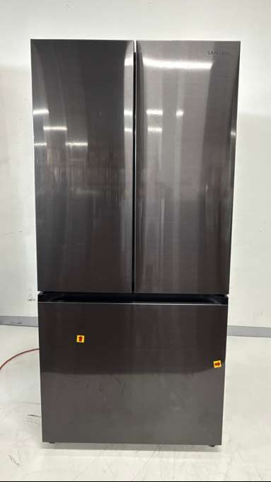 Samsung 33" Counter-Depth French Door Refrigerator 17.5 cu. ft RF18A5101SG - Assessment Photo 7