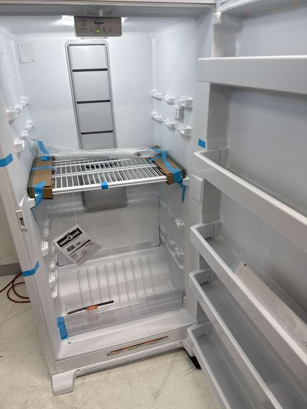 Whirlpool 30" Upright Frost-Free Freezer White 15.7 Cu. Ft WZF56R16DW - Assessment Photo 8