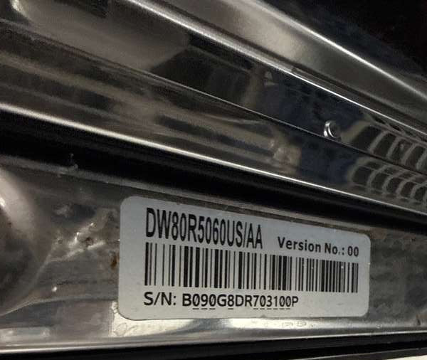 Samsung StormWash 48 dBA 24" Top Control Dishwasher w/ 3rd Rack DW80R5060US - Assessment Photo 8