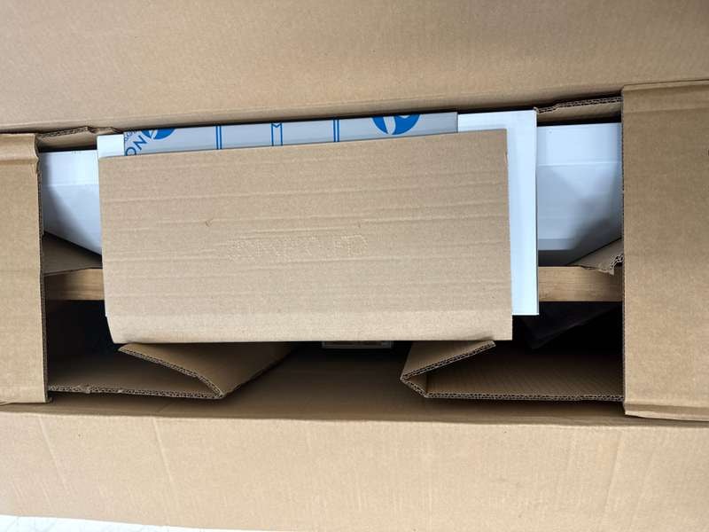 Whirlpool 36" Convertible 400 CFM Wall-Mounted Range Hood Stainless WVW53UC6LS - Assessment Photo 9