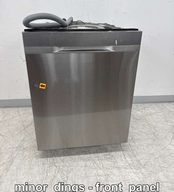Samsung StormWash 48 dBA 24" Top Control Dishwasher w/ 3rd Rack DW80R5060US - Assessment Photo 9