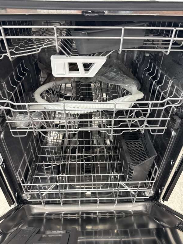 Whirlpool Top Control Built-In Dishwasher 41 dBA Stainless Steel WDPS7024RZ - Assessment Photo 9