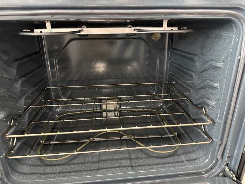 Amana Freestanding Electric Range 4.8 Cu. Ft Stainless Steel AER6303MMS - Assessment Photo 9