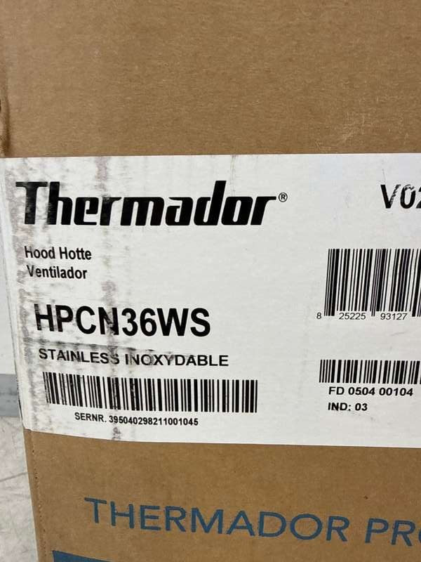 Thermador PROFESSIONAL SERIES 36" Wall Range Hood Stainless Steel HPCN36WS - Assessment Photo 9