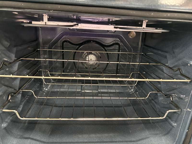 KitchenAid Electric Range 5.3 cu. ft Convection Stainless Steel KFES530SPS - Assessment Photo 9
