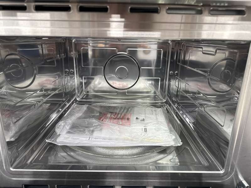 Bosch 500 Series Built-In Microwave 1.6 Cu. Ft Stainless Steel HMB50152UC - Assessment Photo 9