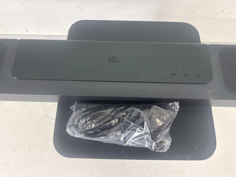 JBL 11.1.4-channel soundbar w/ detachable surround speakers JBLBAR1300BLKAM - Assessment Photo 9