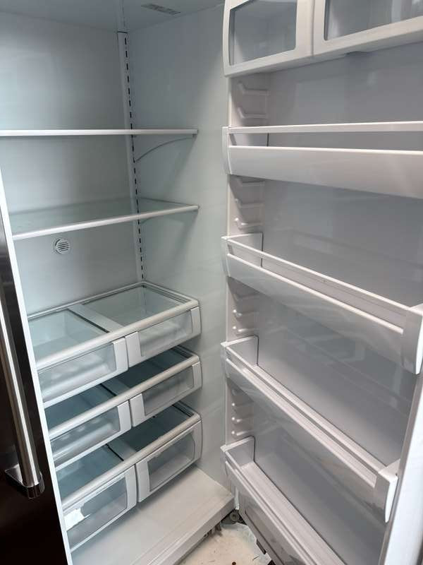Viking 48" Built-In Counter Depth Side-by-Side Refrigerator 29 Cu Ft VCSB5484SS - Assessment Photo 9