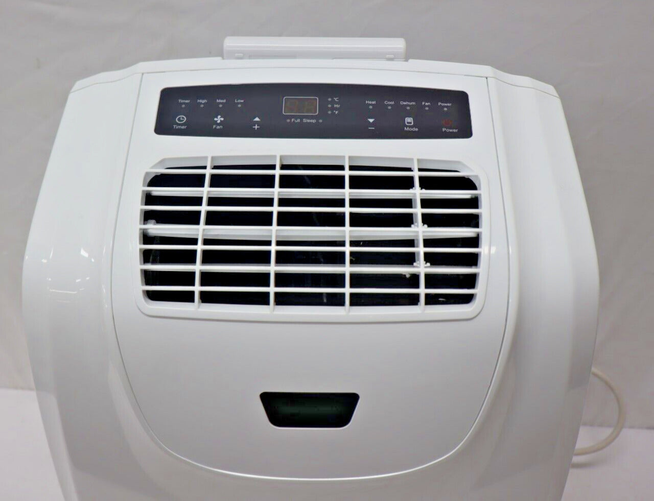 AireMax 500 SqFt Portable Air Conditioner 8,000 BTU & 11,000 BTU Heater APE508CH